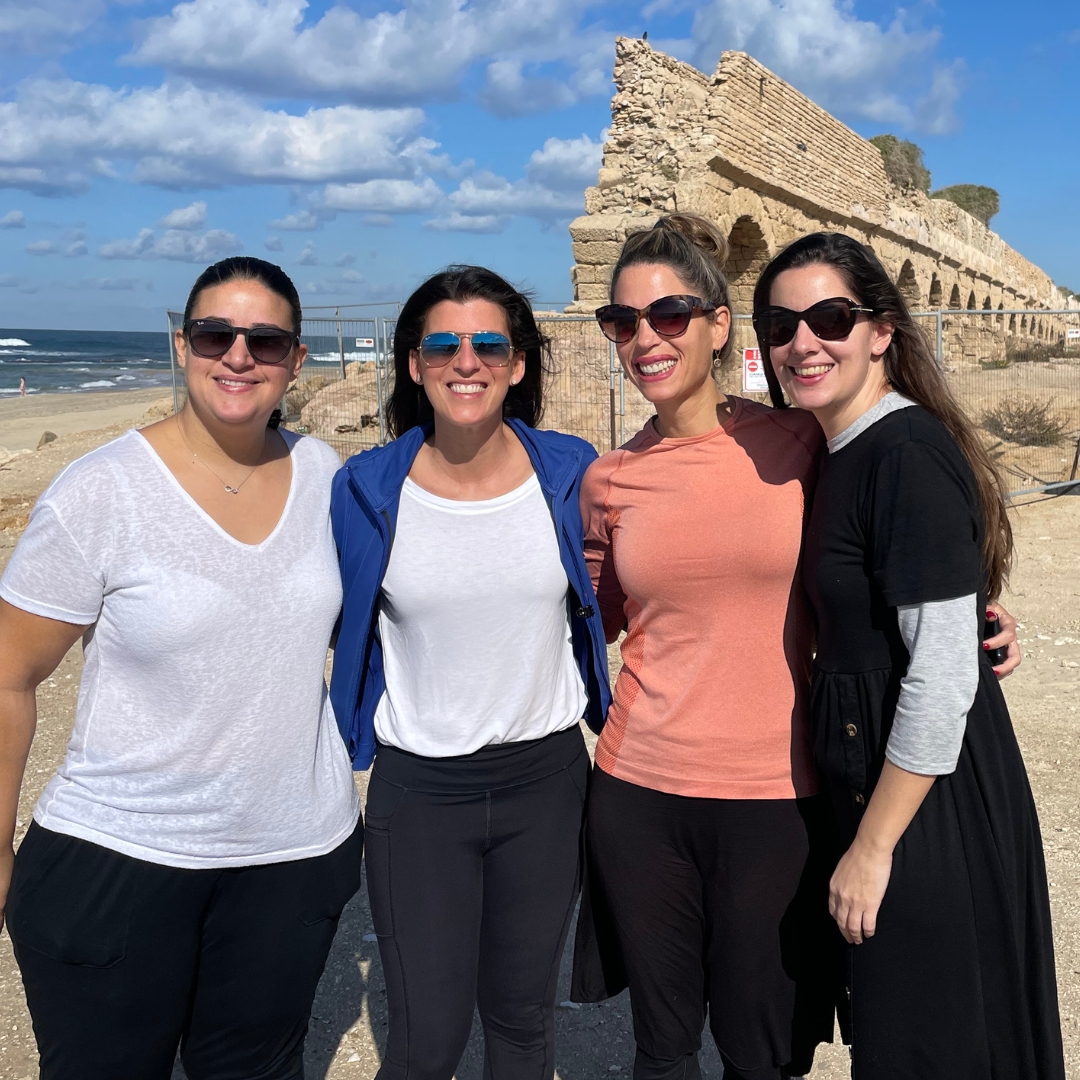 Neutral Cover Pic Reel Instagram Story (Billboard (Square))